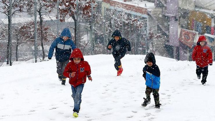 Eğitime kar engeli Valilik açıkladı, okullar 1 gün tatil edildi