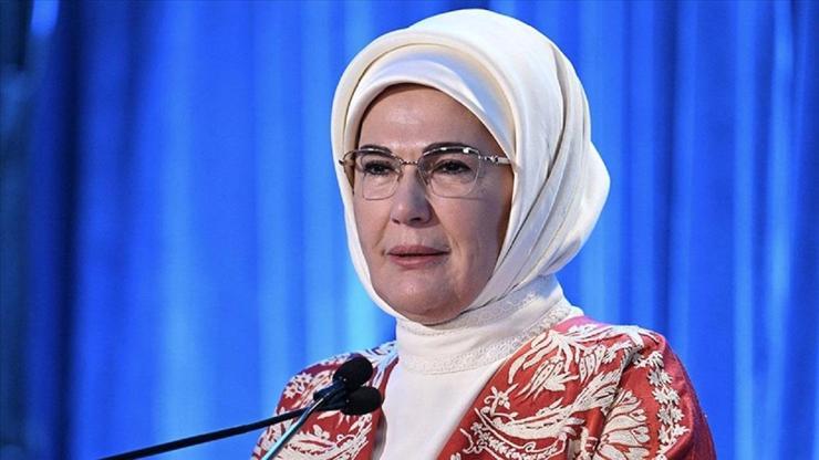 Emine Erdoğan yeni yıl mesajını paylaştı