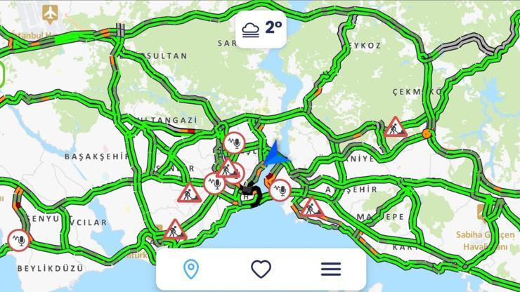 Yılın ilk günü İstanbulda yollar boş kaldı