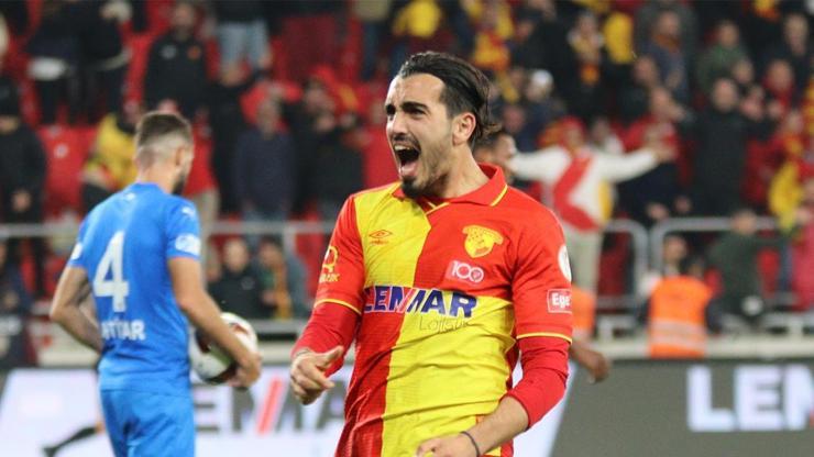 Göztepede kadro dışı bırakılan Yalçın Kayan, Süper Lig ekibiyle masaya oturdu