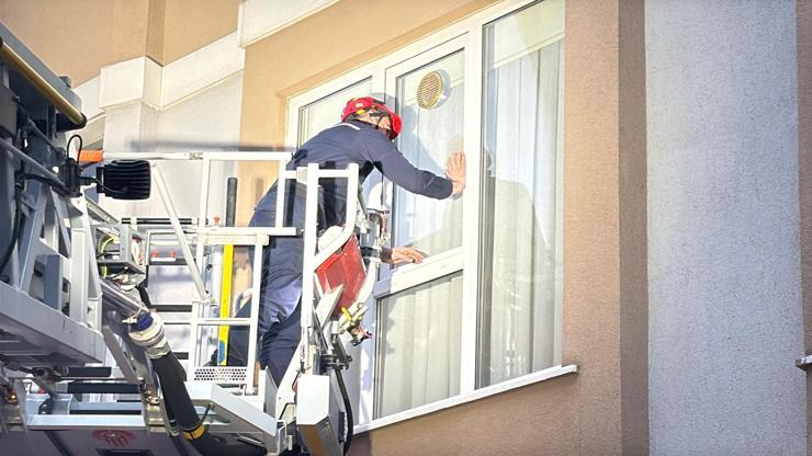 Kağıthane’de ilginç olay Çamaşır makinesi yürüyünce itfaiye devreye girdi