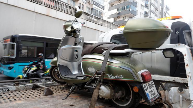 Antalya’da motosiklet kazası yapan genç hayatını kaybetti Çalan telefonuna kimse yanıt veremedi...