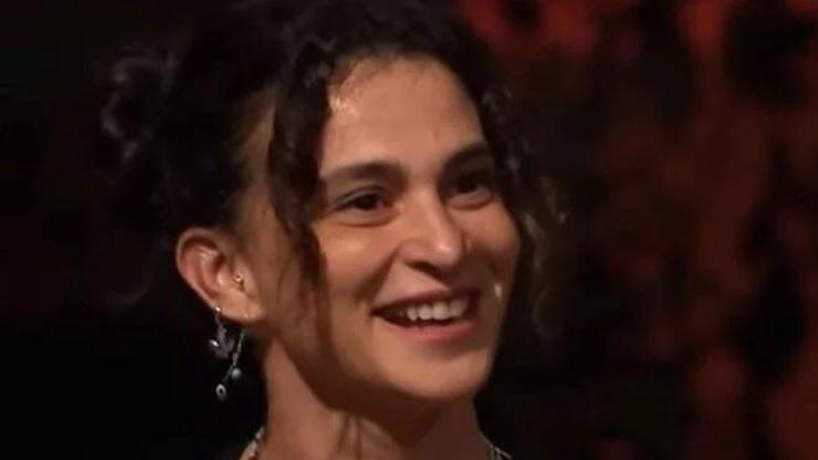 Survivor Pınar kimdir, kaç yaşında, nereli Pınar Saka evli mi Pınar Ünlüler All Star takımında