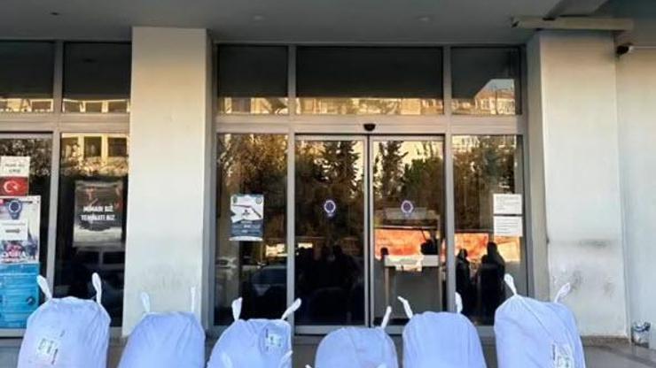 İzmir’de 59 firari hükümlü ile 6 şüpheli yakalandı