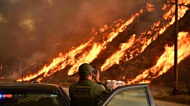 Kâbus yine alevlendi Los Angeles’ta yeni yangın: 50 bin kişiye tahliye uyarısı…