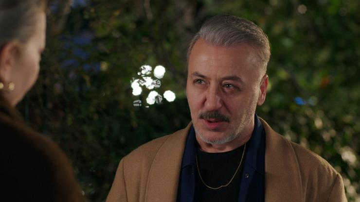 TAM KADRO: KARDELENLER OYUNCULARININ İSİMLERİ Kardelenler dizisi oyuncuları isimleri Kardelenler oyuncu kadrosu ve karakterleri...