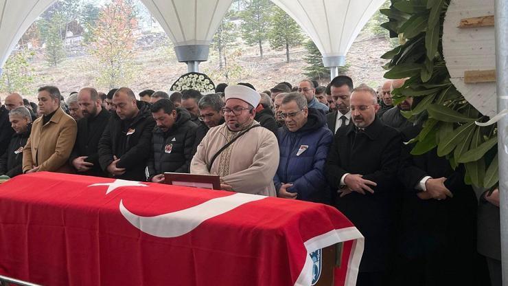 Kurtulmalarına rağmen yardıma koştular Boludaki otele yeniden dönen iki arkadaş öldü...