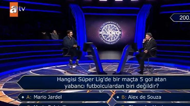 Hagi, Jardel, Alex... Hangisi Süper Ligde bir maçta 5 gol atan yabancı futbolculardan biri değildir