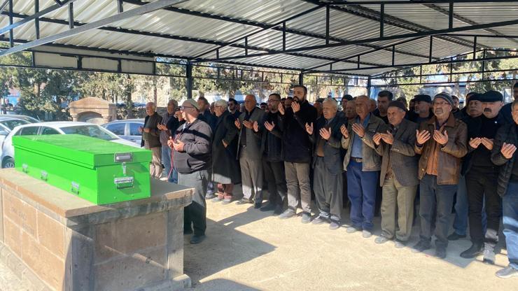 Figen Yüksekdağın ablası toprağa verildi