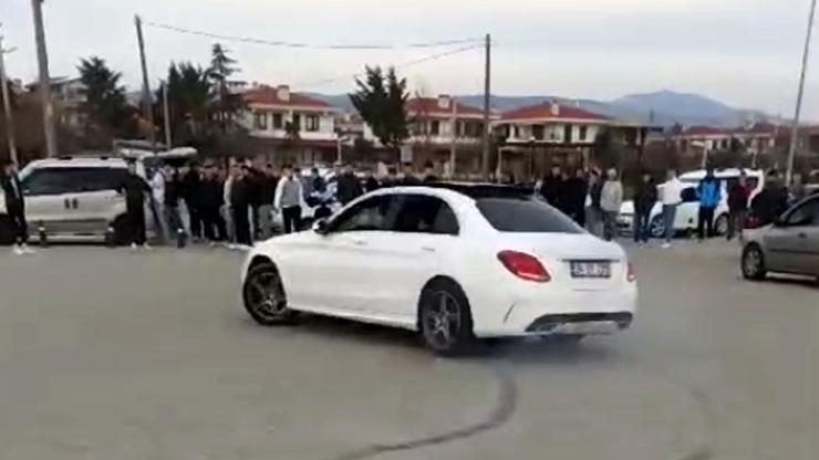 Otomobille drift yapan ehliyetsiz sürücüye 84 bin lira ceza Otomobille drift yapan ehliyetsiz sürücüye 84 bin lira ceza