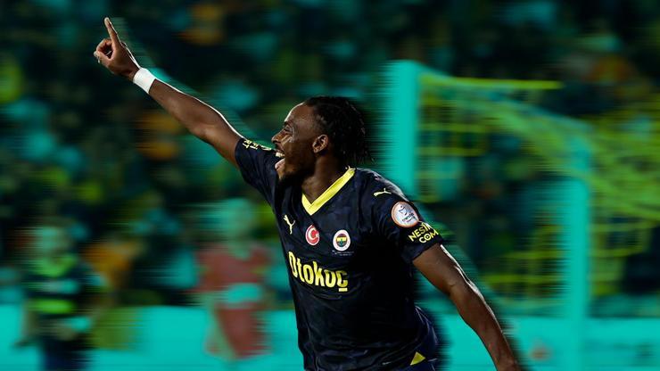 SON DAKİKA | İngiltereden Osayi-Samuele transfer teklifi Fenerbahçeden cevap geldi...