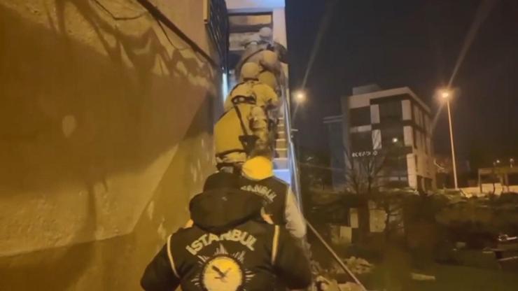 İstanbul - Ümraniye'de aldatılan kadından işkenceli tuzak: 11 gözaltı İstanbul - Ümraniye'de aldatılan kadından işkenceli tuzak: 11 gözaltı