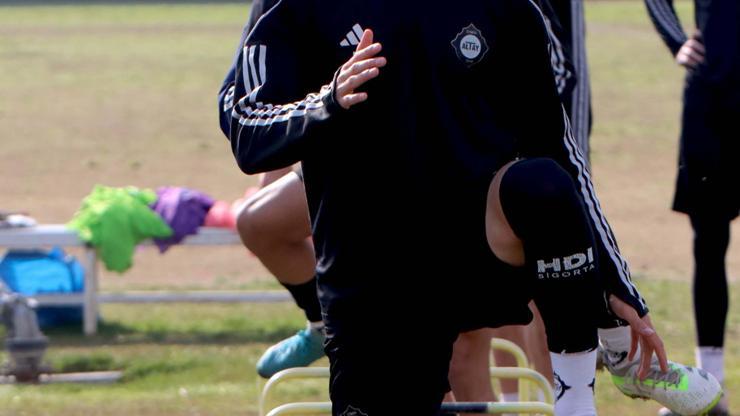 Altay'da stoper Sefa kesik yedi Altay'da stoper Sefa kesik yedi