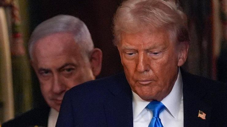 Netanyahu Trumpı öve öve bitiremiyor