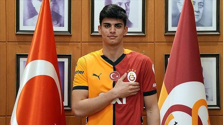 Galatasaray'a transfer olan Arda Ünyay kimdir, kaç yaşında? Galatasaray'a transfer olan Arda Ünyay kimdir, kaç yaşında?