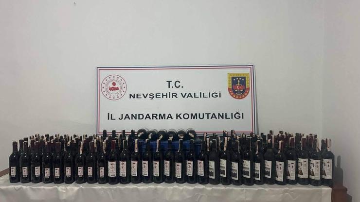 Nevşehir'de 105 litre kaçak şarap ele geçirildi