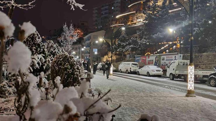 Son dakika: Bugün Gümüşhanede okullar tatil mi 19 Şubat 2025 Gümüşhane okul tatili için Valilik açıklama yaptı mı