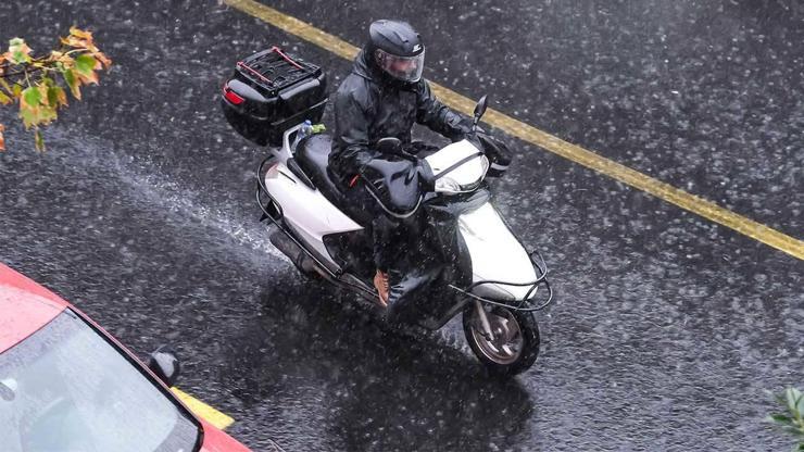 Valilikten kurye açıklaması: İstanbulda motosiklet kullanımı yasaklandı