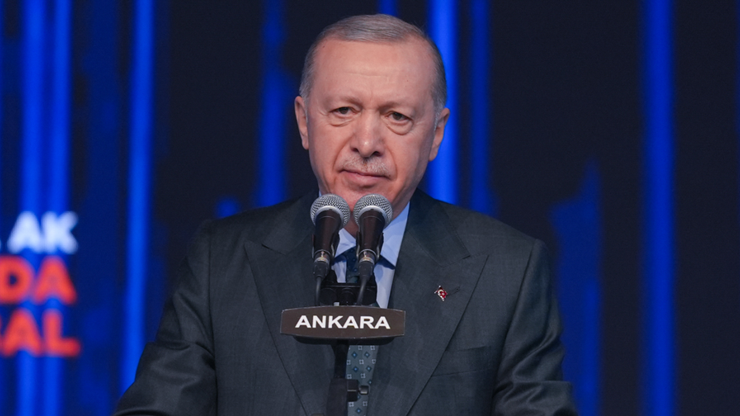 SON DAKİKA AK Partinin 8. Olağan Büyük Kurultayı... Erdoğan: Kayıt dışı siyaset dönemi kapandı