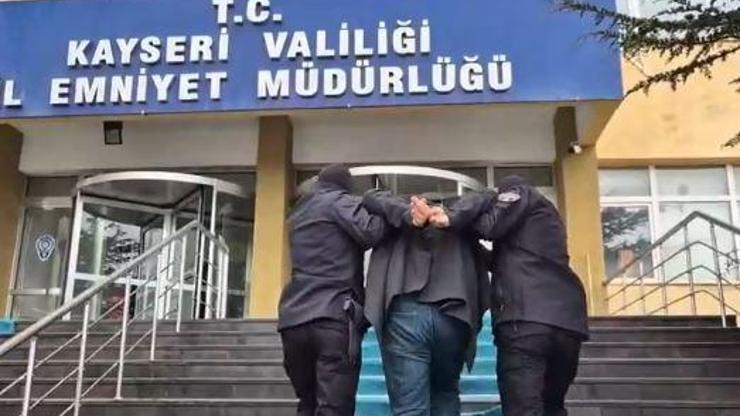 Kayseri'de FETÖ’nün ‘Akademisyen ünitesi sorumlusu’ yakalandı Kayseri'de FETÖ’nün ‘Akademisyen ünitesi sorumlusu’ yakalandı
