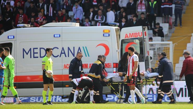 Önce Rey Manaj sonra Simic Sivassporun 2 futbolcusu da hastaneye kaldırıldı...