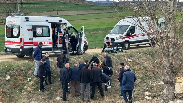 Kastamonu'da takla atan otomobildeki çift yaralandı Kastamonu'da takla atan otomobildeki çift yaralandı