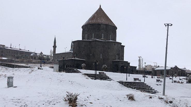 3 şehirde  kar yağışı etkili oldu