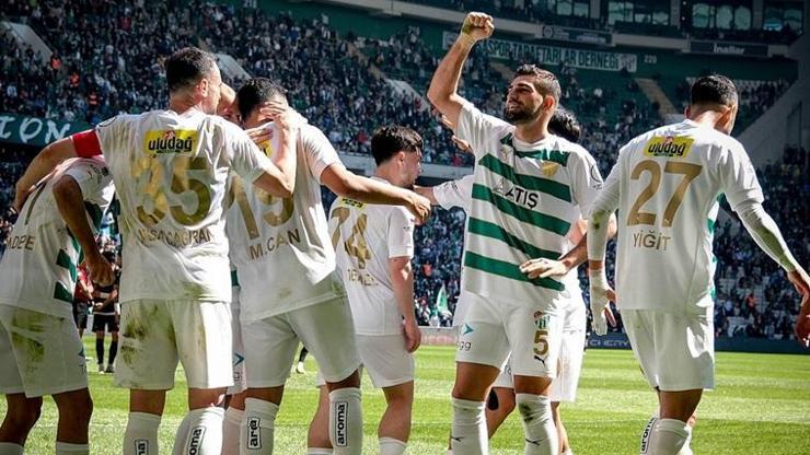 Bursaspor yeni hocasıyla farkı yeniden açtı