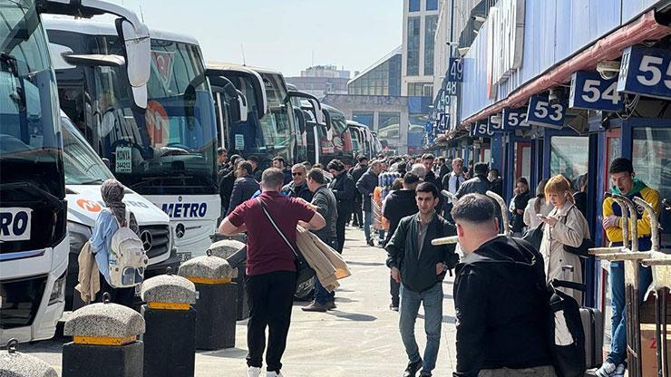 Büyük İstanbul Otogarında bayram yoğunluğu