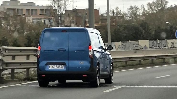 Ford  E-Transit Courier yazın yollara çıkıyor