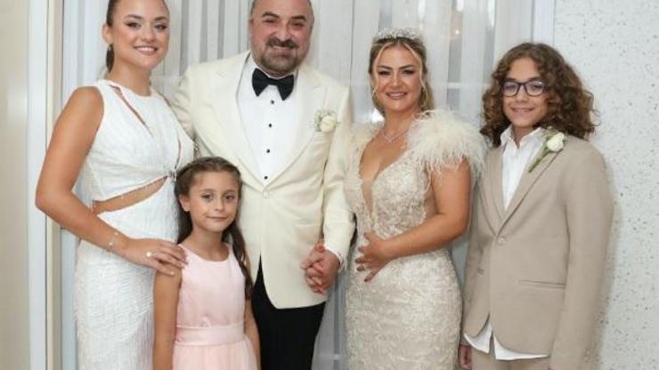 Ağlatan paylaşım Volkan Konak eşine şiirler yazmış Bizimkisi bir aşk hikayesi değildi