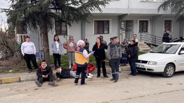 Otomobil ile motosiklet çarpıştı, 2 çocuk yaralandı Otomobil ile motosiklet çarpıştı, 2 çocuk yaralandı