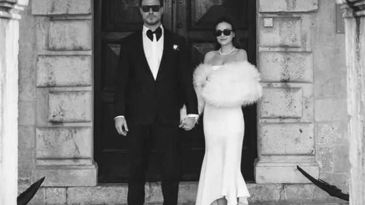 Burak Çelik ve eşi Ece Bayrak çiftinin bebeklerinin cinsiyeti belli oldu