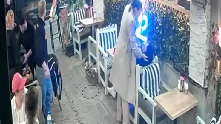 İstanbulda kan donduran saldırı Eşinin yanında ensesinde vurdu...