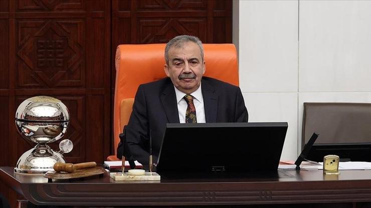 Sırrı Süreyya Önderi çocukluk arkadaşları anlattı: Hayata tutunma açısından dirençli biri