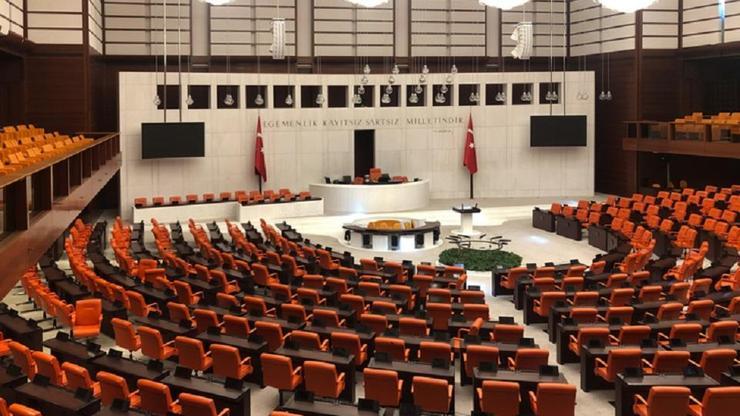 Mecliste 23 Nisan özel oturumu