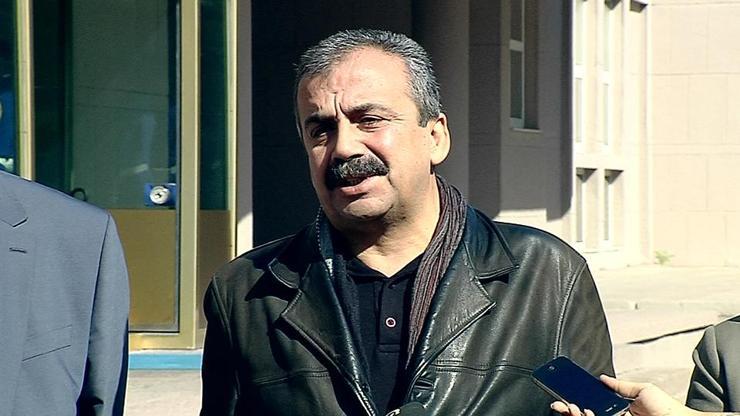 Sırrı Süreyya Önderin sağlık durumu nasıl Ne zaman uyandırılacak