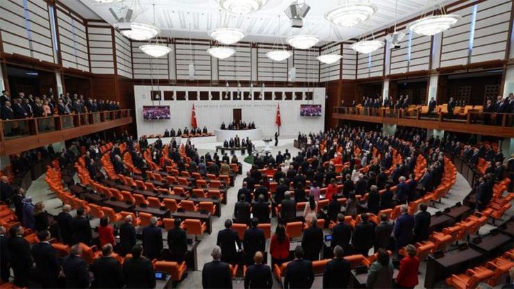 TBMMde 23 nisan özel oturumu: Partiler adına 10 dakika söz verilecek