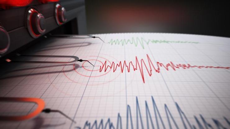 Ekvadorda 6.3 büyüklüğünde deprem