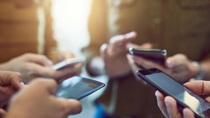 Deprem anında telefonlar çekmezse yakınlarımıza nasıl ulaşırız İşte hayat kurtaracak 7 yöntem