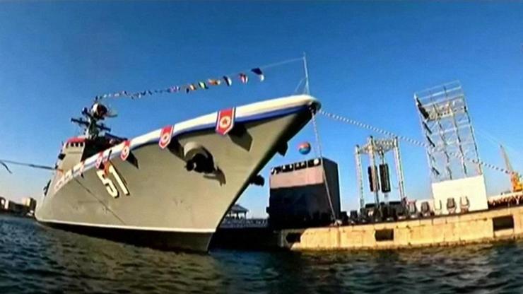 Kuzey Koreden yeni savaş gemisi: En iyi savunma yöntemi açık denizlerde güçlenmek