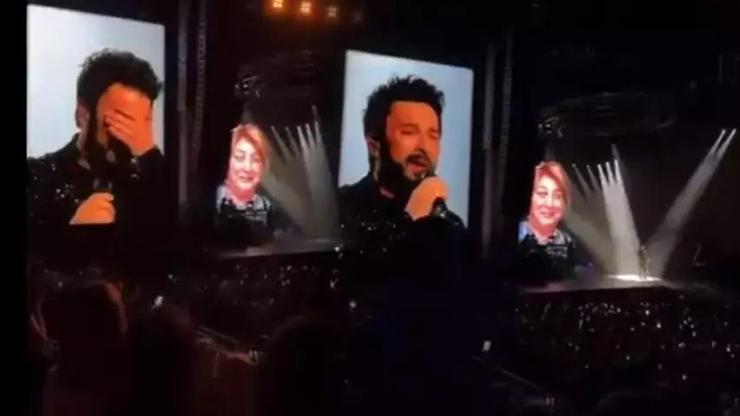 Tarkan annesinin en sevdiği şarkıyı söylerken gözyaşlarını tutamadı