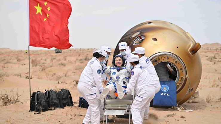 Çinin Shenzhou-19 taykonot ekibi Dünyaya döndü