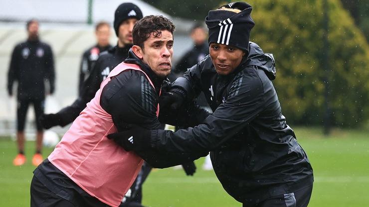 Beşiktaş’a Fenerbahçe derbisi öncesi Gabriel Paulista müjdesi
