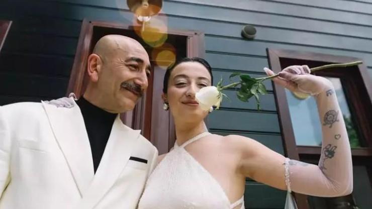 Eşiyle yaş farkı tepki çekmişti Melike Şahin, sahnede aşkını haykırdı