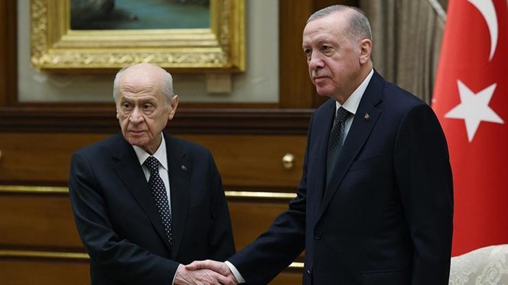 Cumhurbaşkanı Erdoğan, Devlet Bahçeli ile telefonda görüştü