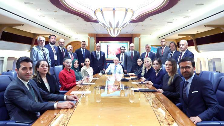 SON DAKİKA... Cumhurbaşkanı Erdoğandan KKTC ziyareti dönüşü açıklamalar