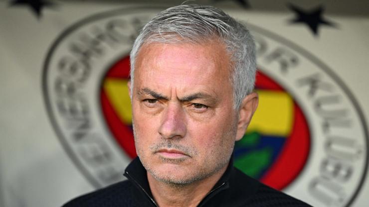 Avrupa basını, derbiyi manşetlere taşıdı: Mourinhonun Fenerbahçesi rayından çıktı