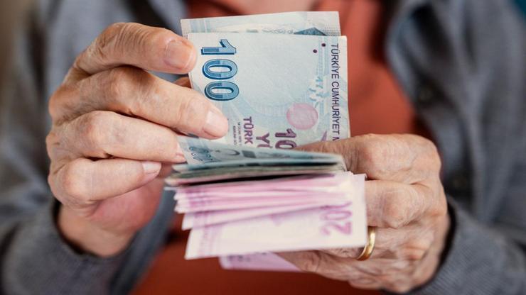 Emekli promosyonlarında yarış kızıştı İşte en yüksek promosyon rakamı...