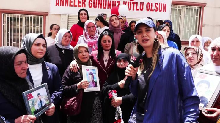 CNN TÜRK Diyarbakır annelerinin yanında: PKK YOK OLSUN